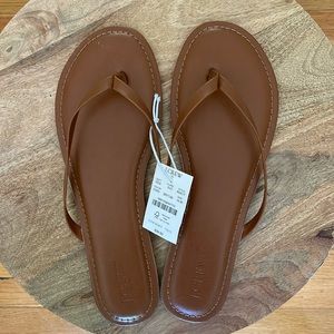 NWT J Crew Size 10 flip flops